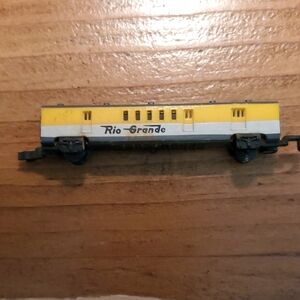 Vintage 1980s Micromachines Yellow and Gray Rio Grande Train Car